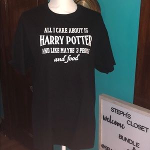 HARRY POTTER themed T-shirt